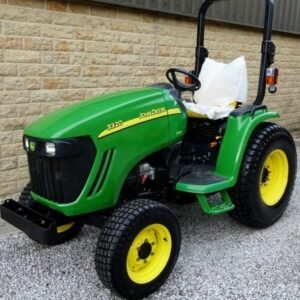 2010 John Deere 3320 Tractor