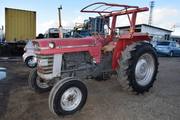 165 Tractor Massey Ferguson